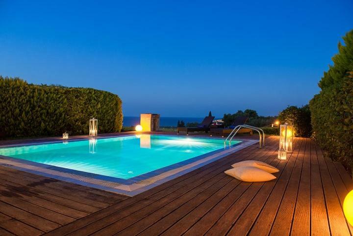 Hotel St John Villas (Adults Only) ซีลีวี ภายนอก รูปภาพ